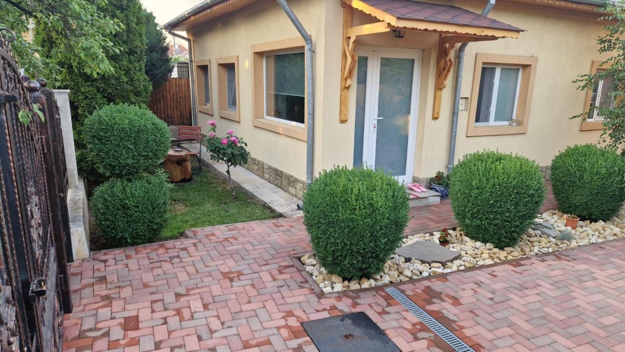 Casa Teo Ξενοδοχείο Μπουζάου Εξωτερικό φωτογραφία
